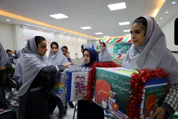 جشن عاطفه‌ها در آذربایجان غربی