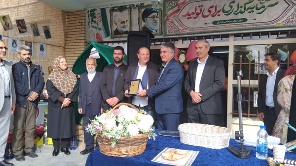 مهر تحصیلی در مدارس اهر