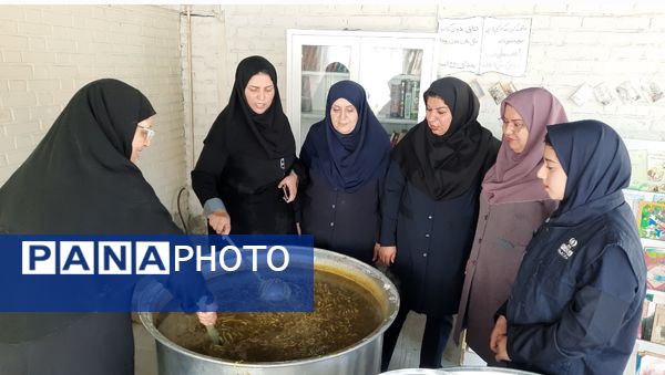 اولین جلسه حجاب و عفاف در دبیرستان فرهنگیان ناحیه۷ مشهد 