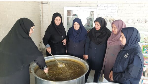 اولین جلسه حجاب و عفاف در دبیرستان فرهنگیان ناحیه۷ مشهد 