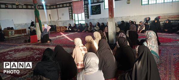 اولین جلسه انجمن اولیا دبیرستان عزت طلایی نیشابور در قاب پانا 