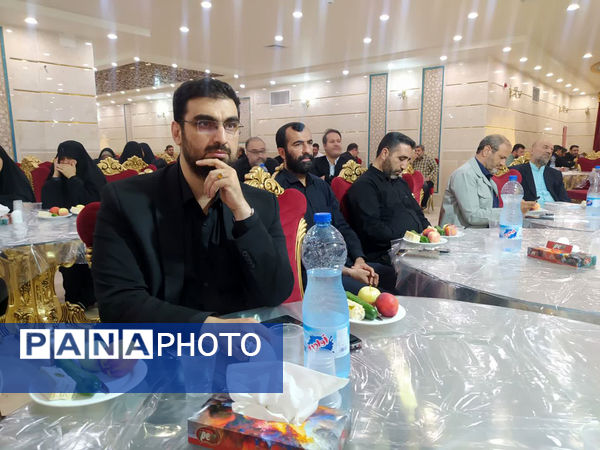 آیین تجلیل از خبرنگاران در سپاه قم