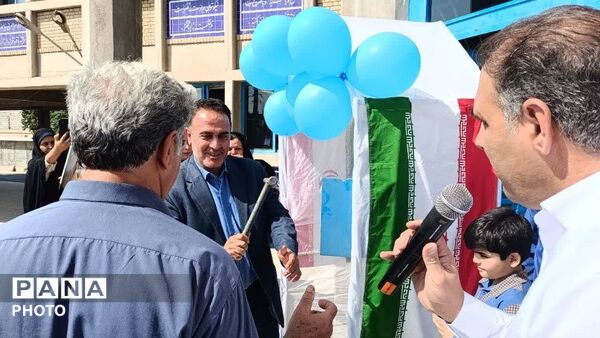 به صدا درآمدن زنگ نماز در مدرسه زعیم پاکدشت