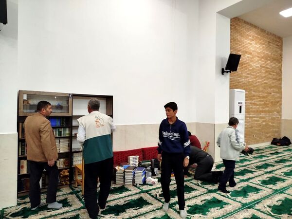 غبار روبی مسجد خاتم النبیین بیرجند به مناسبت فرا رسیدن ماه رمضان 