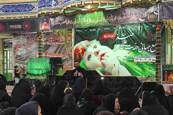 همایش شیرخوارگان حسینی شهرستان آباده