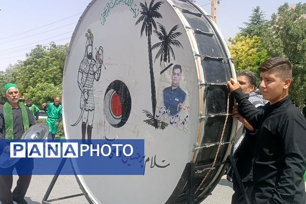 عزاداری مردم کرمانشاه در تاسوعای حسینی