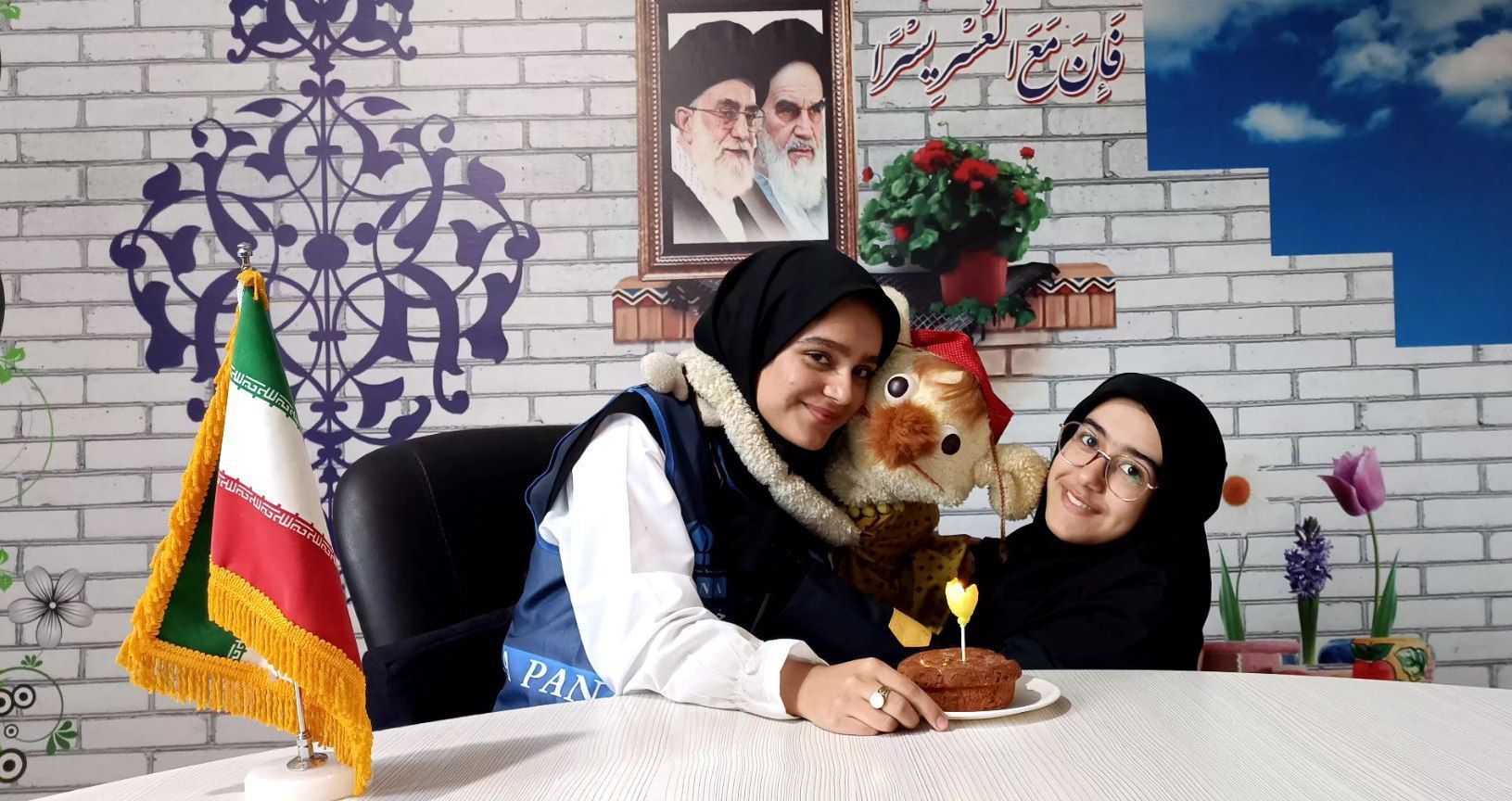 هدفِ از ساختِ عروسک نخودی، حفظ و پاسداری زبان فارسی است