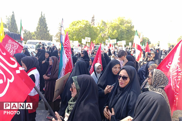 رزمایش جان‌فدایان در قادرآباد