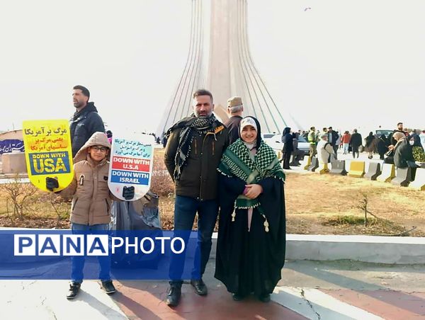 حضور میلیونی ایرانیان در جشن‌ پیروزی انقلاب اسلامی 