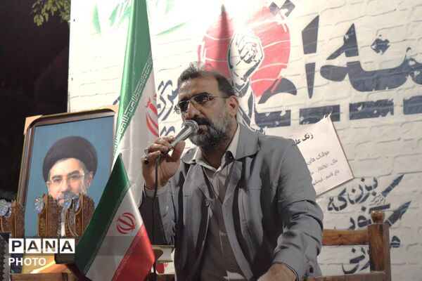 وداع با دوران ابتدایی؛ جشن فارغ‌التحصیلی ششم‌دختران «شیخ مفید» در منطقه ۱۴