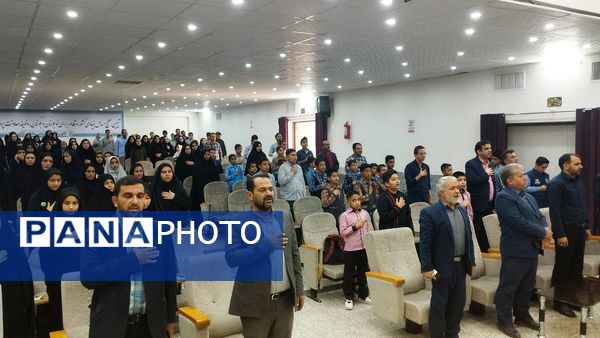 نشست تجلیل از خبرنگاران فعال پانا شهرستان خلیل‌آباد 