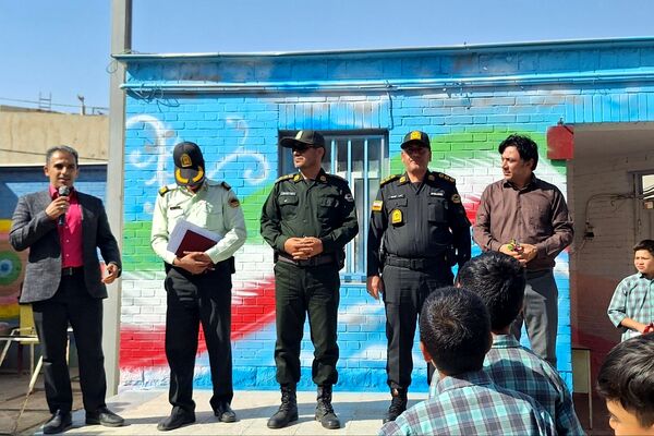 گرامیداشت هفته فراجا در دبستان های جعفریه و شیخ جنید شهرستان پیشوا