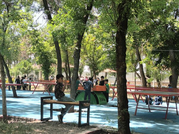 اردوی دانش‌آموزان مدرسه پسرانه مبین در پارک جنگلی شیروان