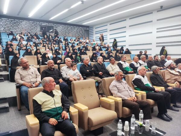 برگزاری آیین شکرانه خدمت کانون‌های خدمت رضوی استان زنجان