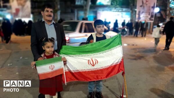 چهل وهفتمین قرار شبانه همچنان لبیک گویان در خیابان‌های کوهدشت