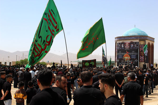 عزاداری تاسوعای حسینی در شهر درق 