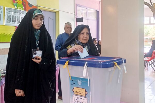 چهاردهمین دوره انتخابات ریاست‌جمهوری در شعب مختلف نیشابور 