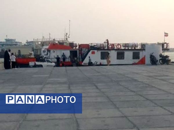 جلوه‌ای از زیبایی اسکله بندر چارک