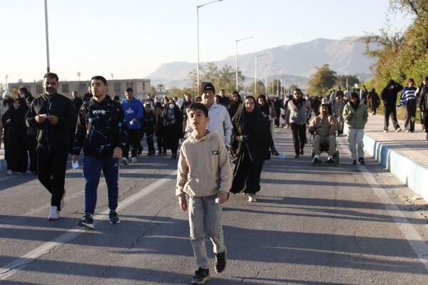 همایش پیاده‌روی خانوادگی در گچساران