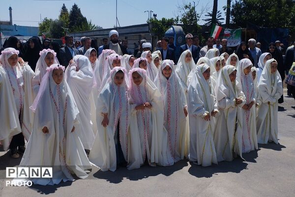 برپایی غرفه پرورشی و سلامت به مناسبت بزرگداشت هفته معلم 