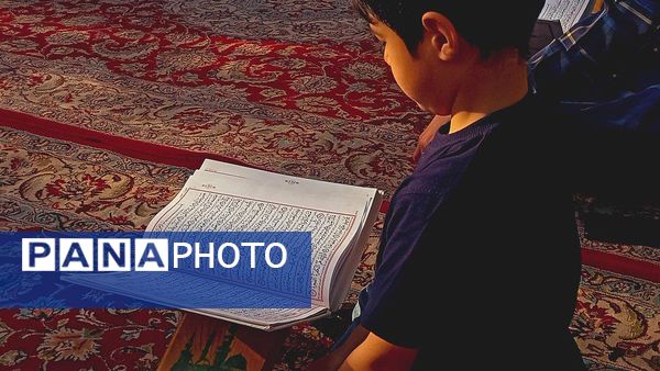 اختتامیه محافل قرآنی در آخرین روز از ماه مبارک رمضان در کاشمر