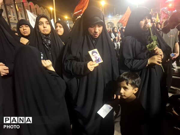 وداع با آقای شهید ایران