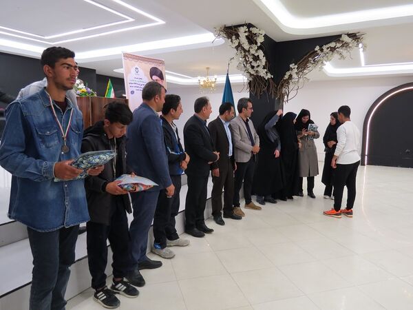 تقدیر از دانش‌آموزان استثنایی جشنواره ورزشی در بجنورد