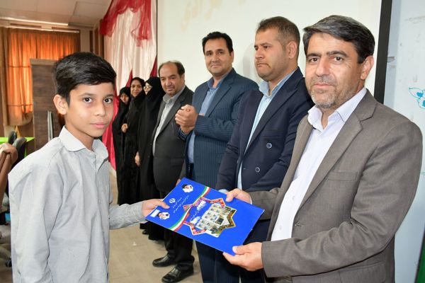 جشن ستارگان آموزش و پرورش مه‌ولات