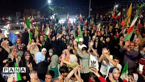 جشن میلاد امام موسی کاظم(ع) با حضور پرشور و متحد مردم