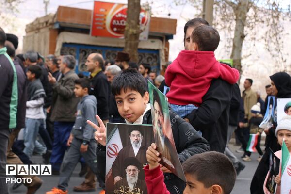 راهپیمایی روز قدس در شهر گلباف