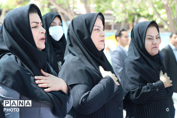 آیین نواختن زنگ سپاس معلم در شهرستان سملقان