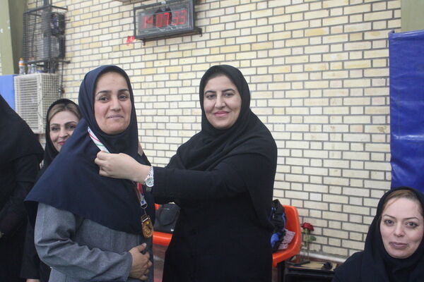 مسابقات تنیس روی میز فرهنگیان یادواره شهدای تربیت‌بدنی در سالن آزادگان استان بوشهر 