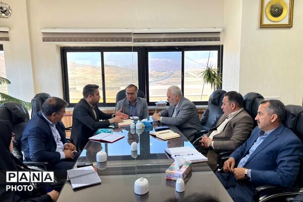 خدمت متوقف نشدنی در دل جنگ