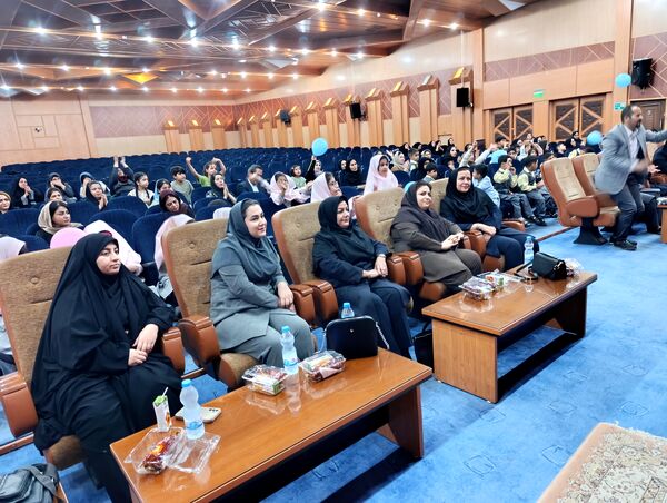 برگزاری جشن شکوفه ها در بجنورد