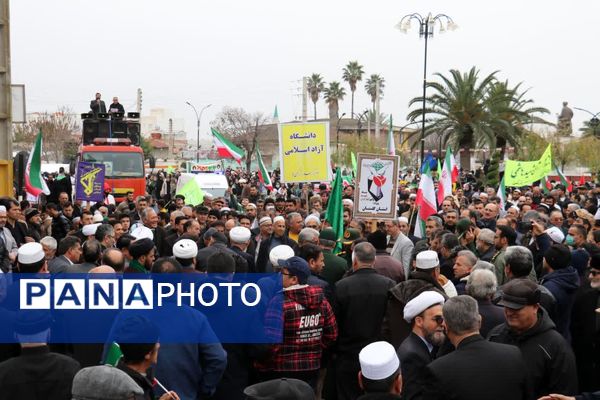 بندر ترکمن یکصدا با انقلاب؛ حماسه حضور در ۲۲ بهمن