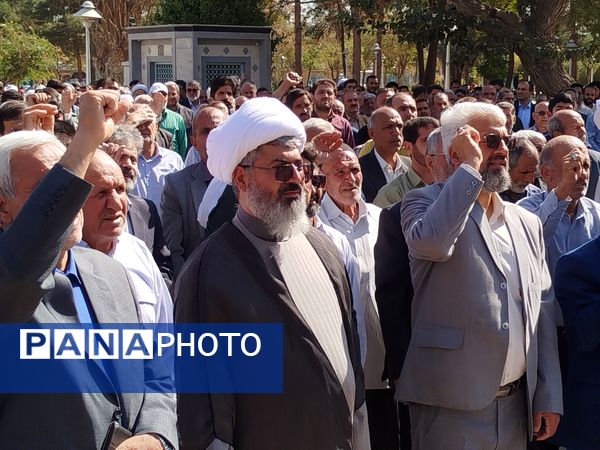 راهپیمایی جمعه خشم باحضور جمعی مردم ولایت مدار ترشیزکهن در کاشمر 