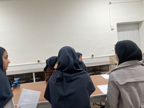 جلسه سفیران سلامت دبیرستان مطهره ناحیه ۶ مشهد مقدس