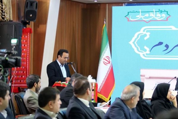 نگاه ویژه دولت به معیشت فرهنگیان و بازنشستگان ضروری است