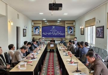 جلسه هم‌اندیشی معاونین و مربیان پرورشی شهر شازند