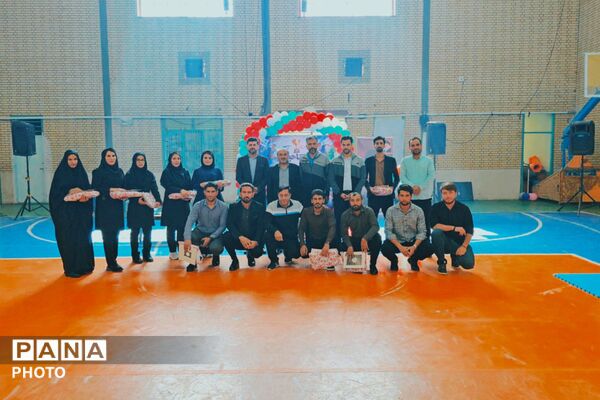 المپیاد ورزشی درون‌مدرسه‌ای با حضور مسئولین شهرستان فلارد