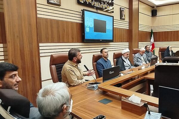 مراسم افطاری فرماندهان بسیج دانش‌آموزی و فرهنگیان در آموزش و پرورش ناحیه دو شهرری 