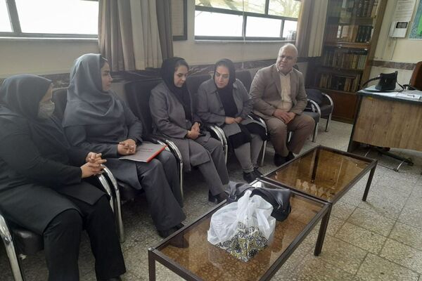 بازدید مدیر و کارشناسان سازمان دانش‌آموزی کردستان از مدارس سنندج