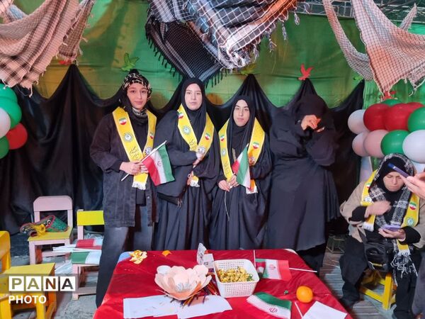 برپایی موکب سازمان دانش‌آموزی در حاشیه اجتماعات جنگ رمضان در همدان
