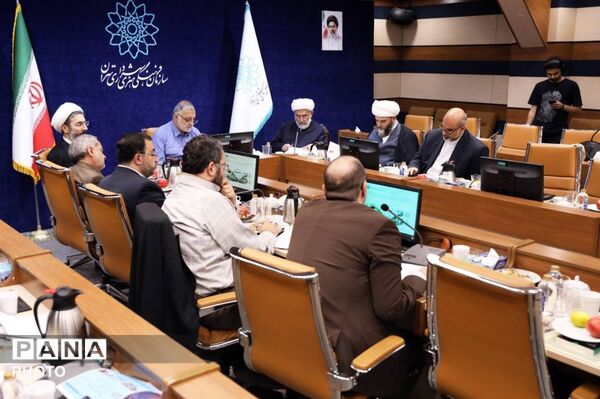 محفل قرآن دانش آموزان یزد با حضور مدیرکل آموزش و پرورش استان یزد