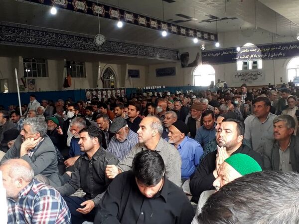 حضور پرشور مردم ولایتمدار شهرستان شیروان در نماز جمعه 