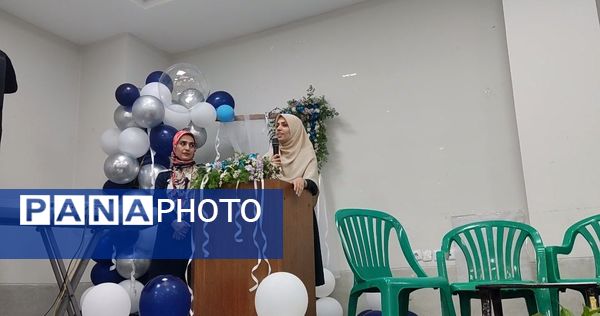  جشن جوانه ها در دبیرستان رحمت ناحیه ۲ اصفهان 