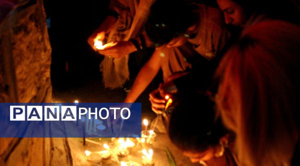 تجمع مردم بندرعباس برای جانباختگان بندر شهید رجایی