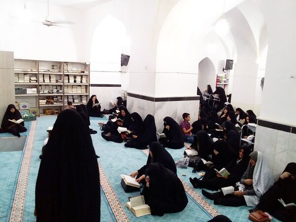 مراسم دعای پرفیض عرفه در خلیل آباد 