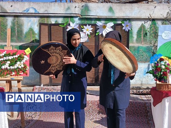 جشن اعیاد شعبانیه در هنرستان تلاش