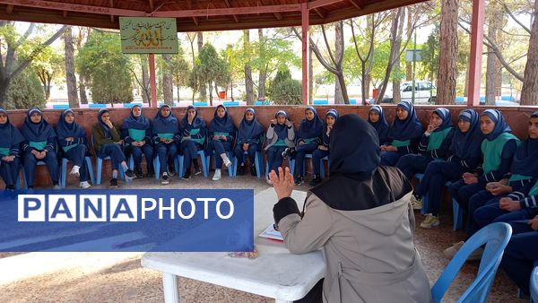  اردوی تمشک در استان اصفهان